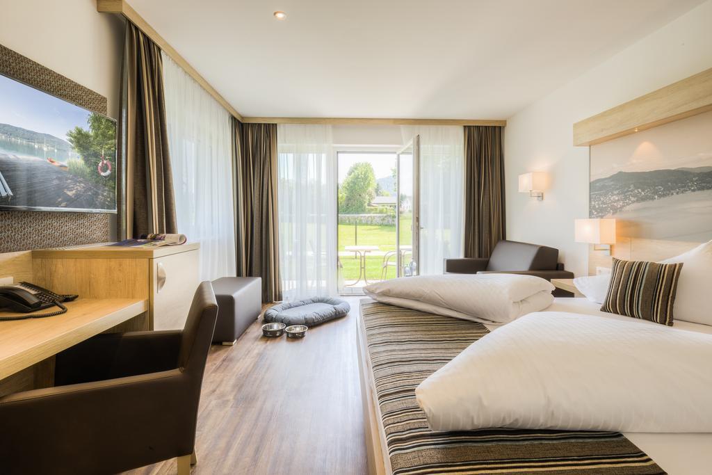 Seehotel Das Jo Пёрчах-ам-Вёртерзе Экстерьер фото